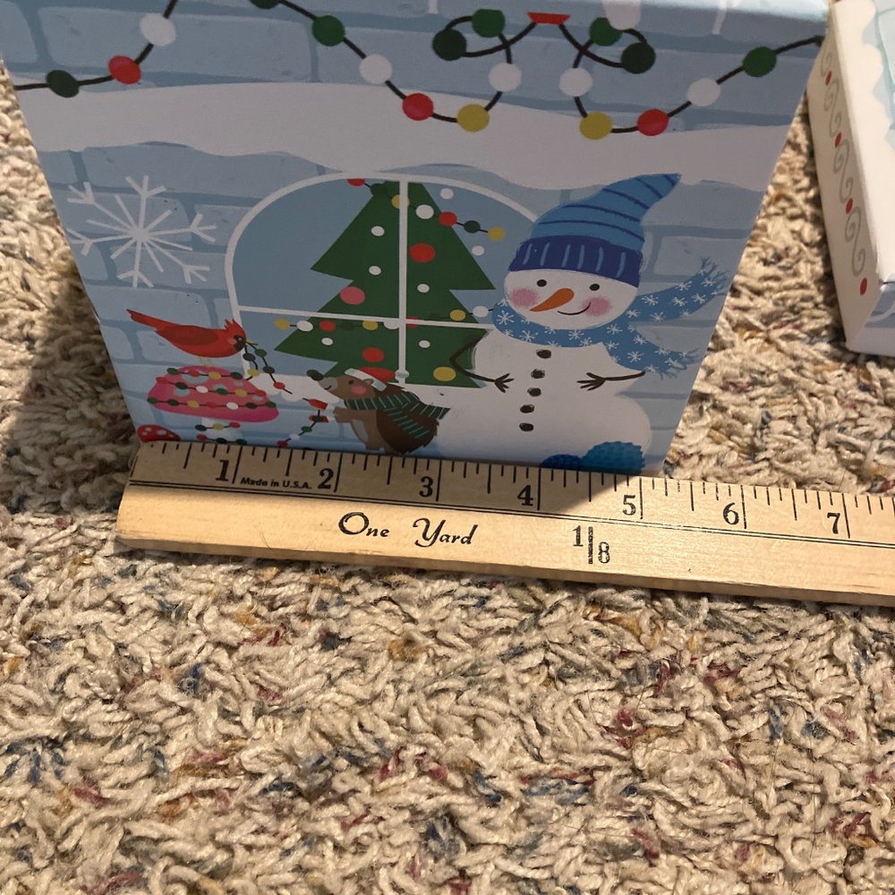 Two Holiday Gift Boxes - Picture 5 of 12